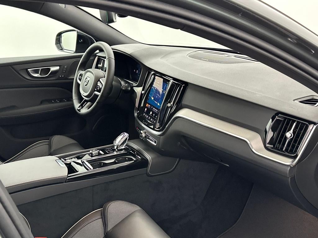 Volvo V60 t8 455pk recharge plus performance| adap.cruise| 360camera