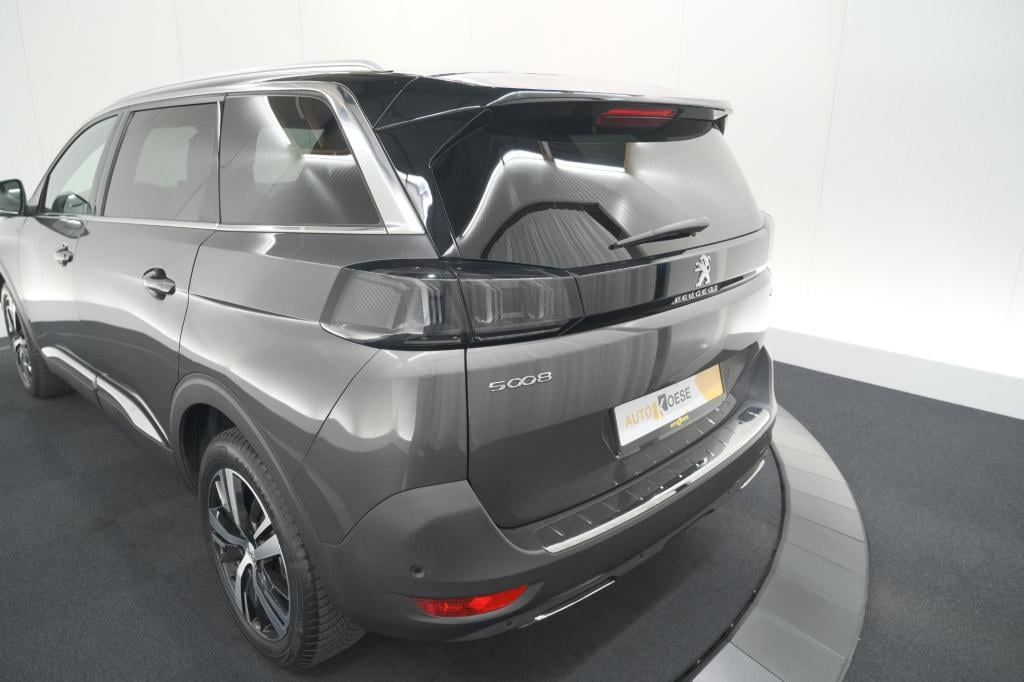 Peugeot 5008 puretech 130 eat8 gt | 7 zitplaatsen | schuif-/kanteldak | cam