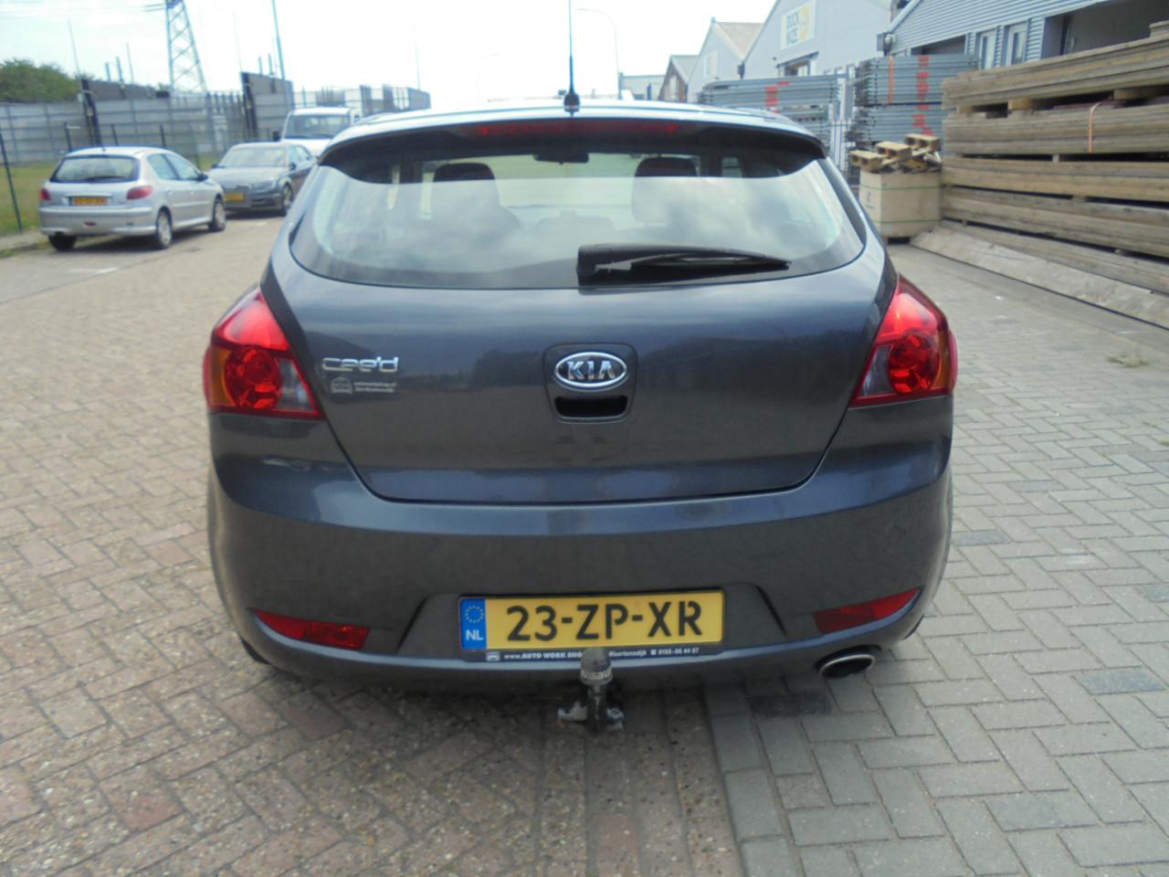Kia Pro Ceed hele nette sportieve auto 176.425 Km met N.A.P Apk Juni 2027