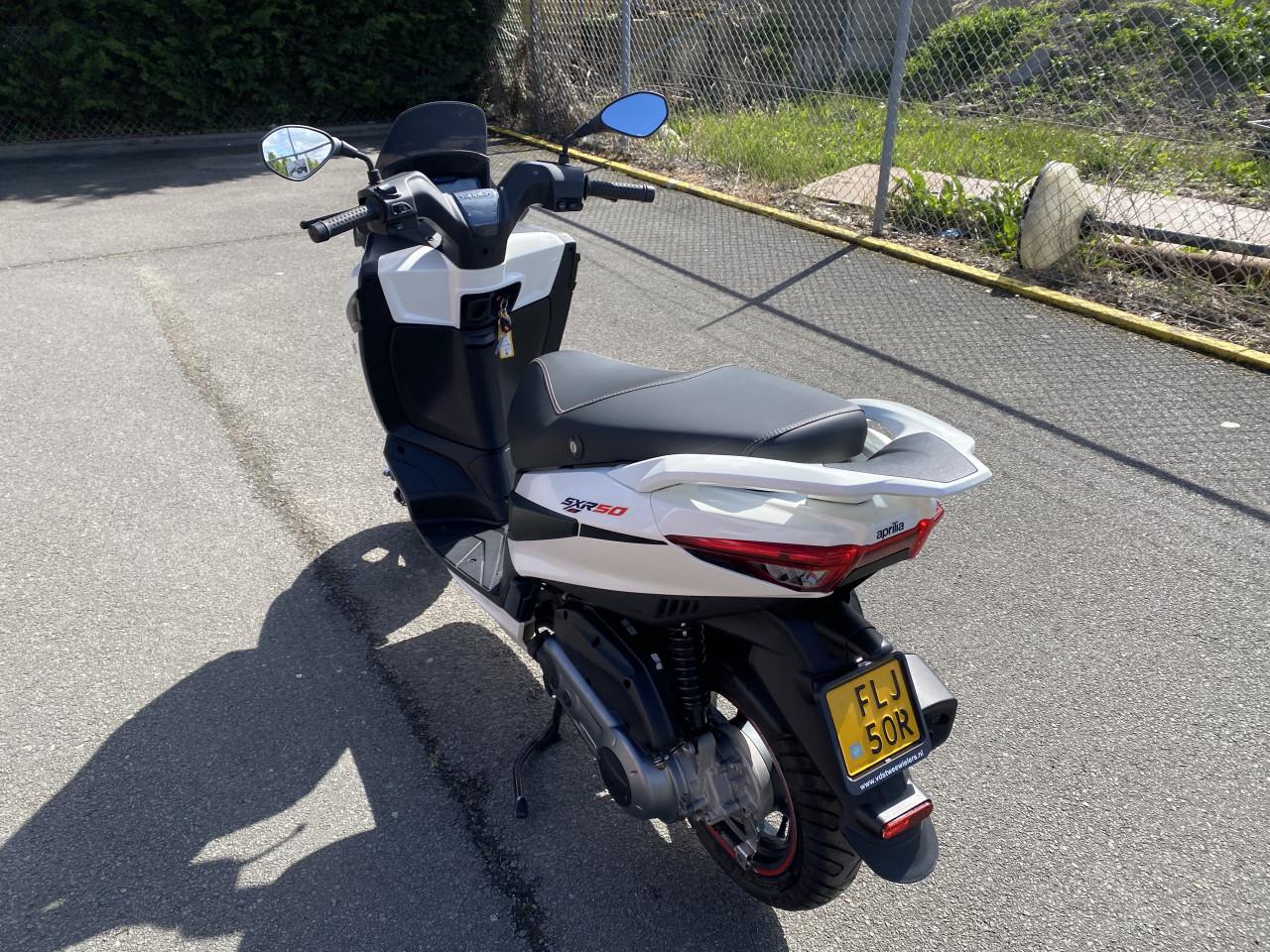 Aprilia SXR 50. 2022 in nieuwstaat!