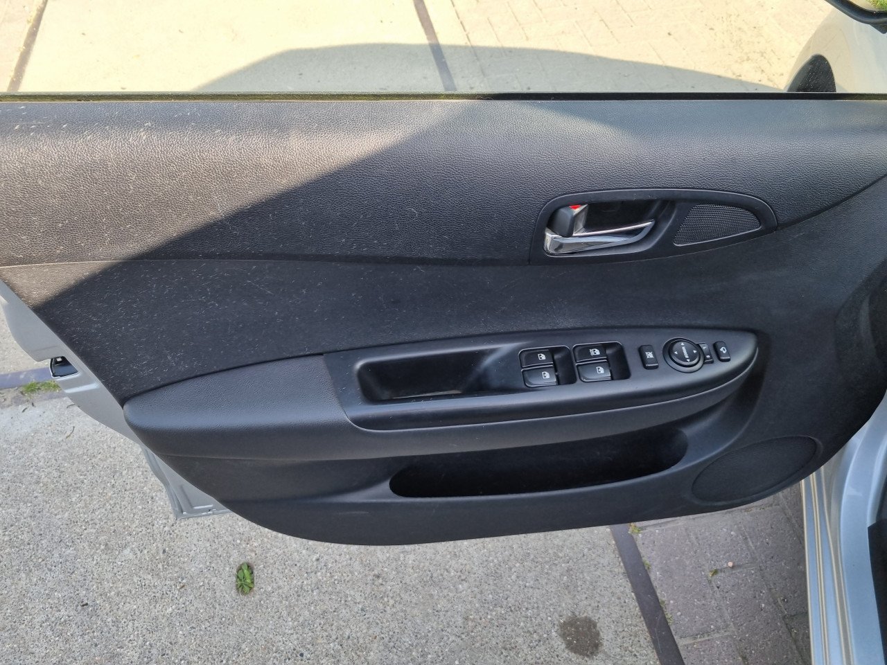 Hyundai i20 1.6i i-Catcher | 2e Eigenaar!