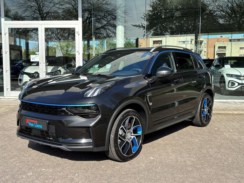 Lynk & Co 01 1.5td 261pk phev 7dcth panodak| nl-auto| navi|carplay|360 came