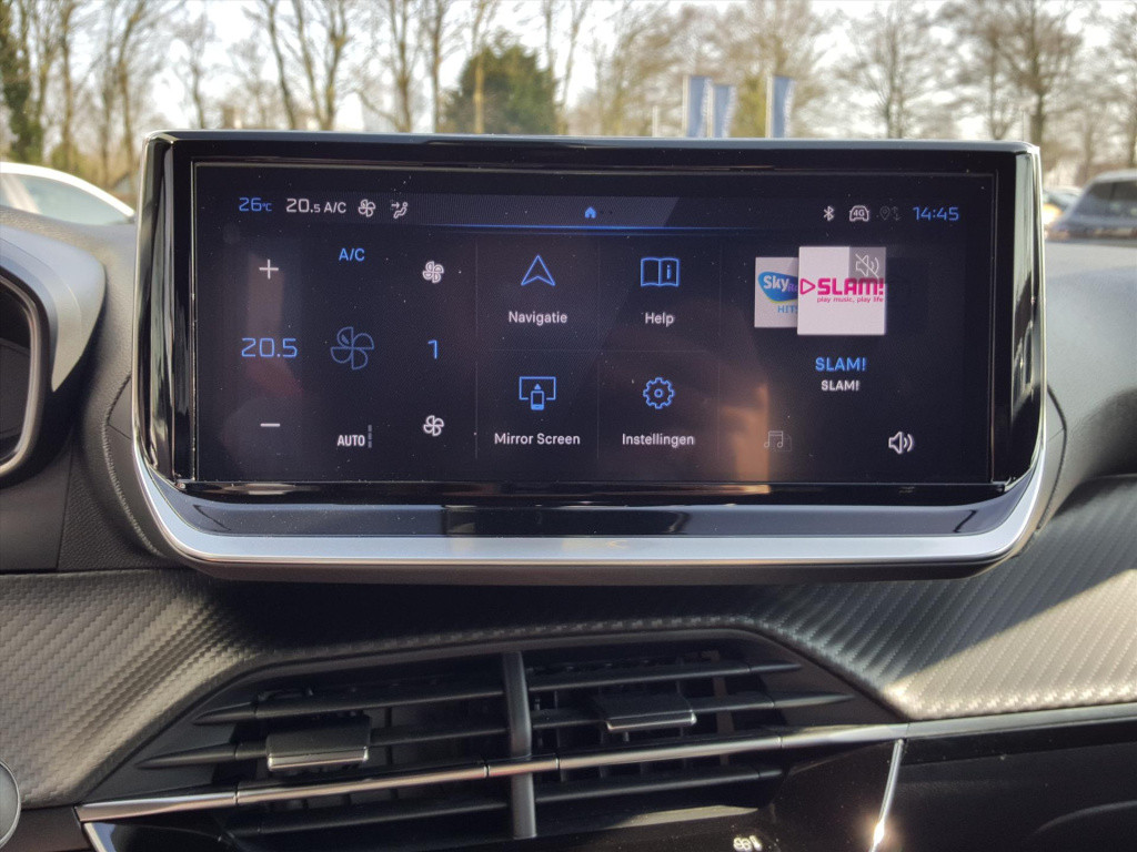 Peugeot 2008 1.2 puretech 100pk allure navigatie | cruise & climate | achte