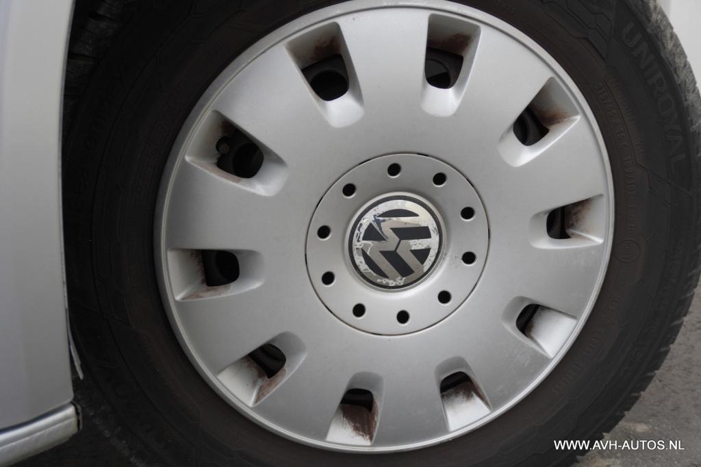 Volkswagen Transporter 2.5 tdi 300 trendline, rolstoelbus!