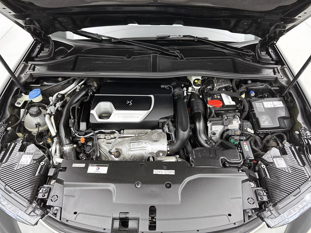 Ds Ds 4 e-tense rivoli | leer | trekhaak afneembaar | elektrische achterkle