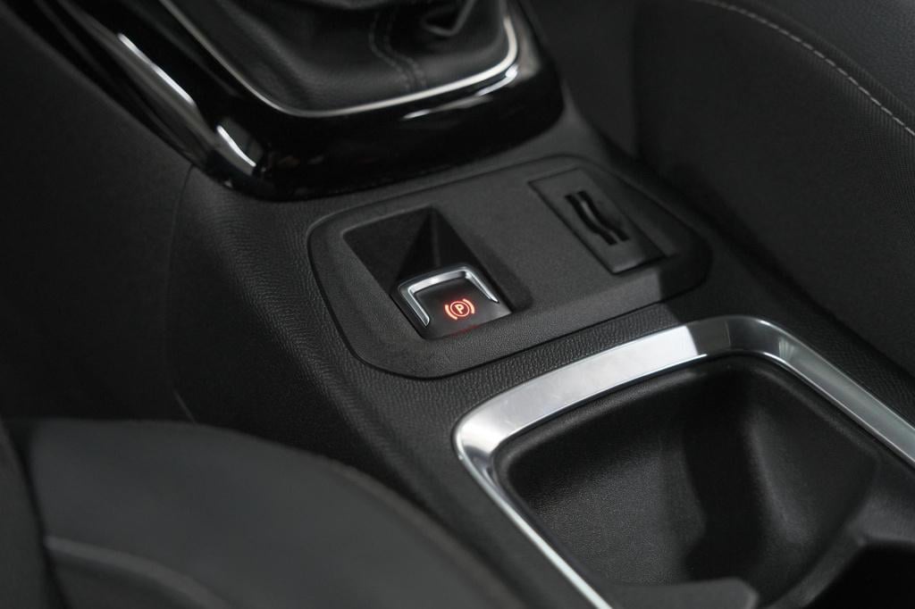 Opel Corsa turbo 100 gs | camera | dodehoekdetectie | navigatie | apple car