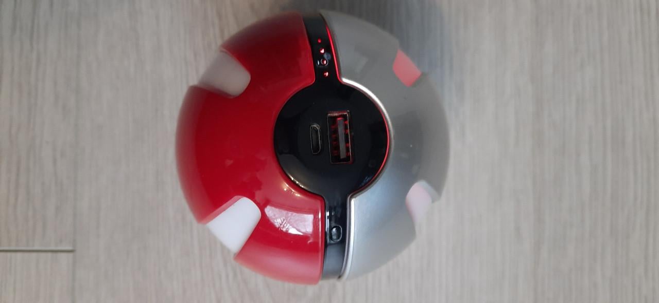 Pokomon bal powerbank 10.000 MAH nieuw koopje