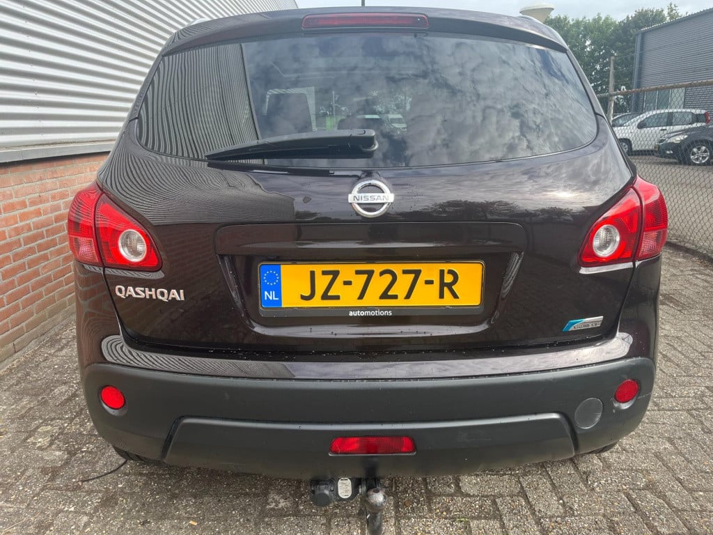 Nissan Qashqai 2.0 tekna | incl. beurt & apk | trekhaak
