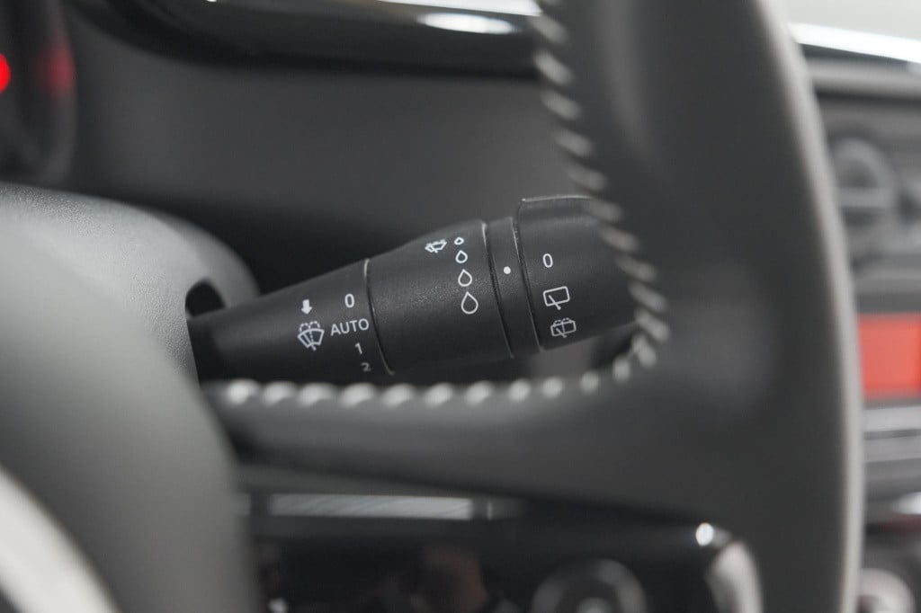 Renault Twingo sce 70 intens | parkeersensoren | cruise control | climate c