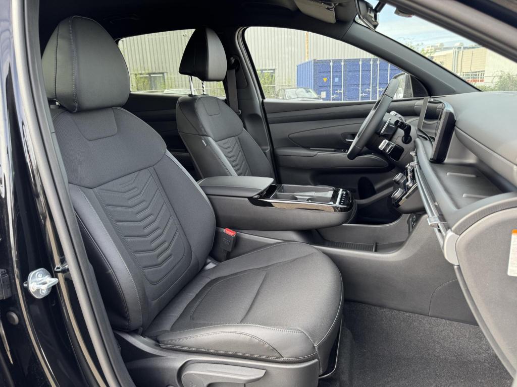 Hyundai Tucson 1.6 t-gdi phev pure edition