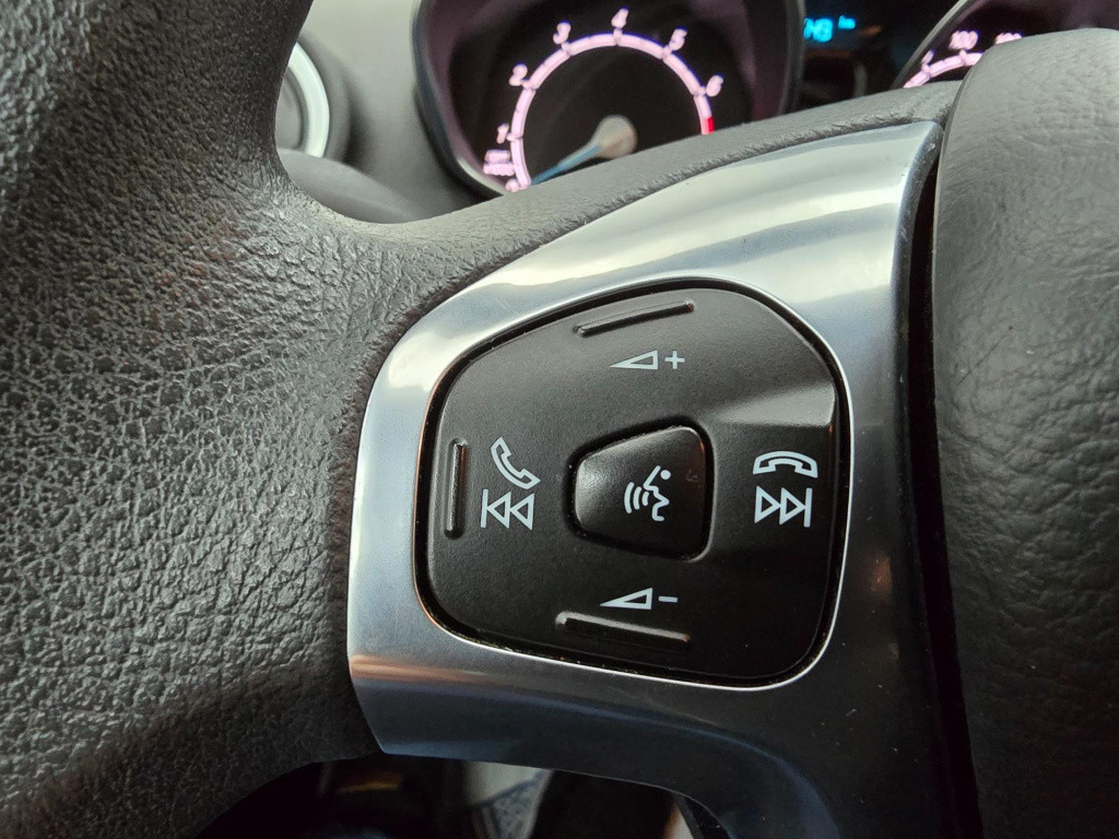 Ford Fiesta occasion 1.0 style met airco en bluetooth audio | tweedehands f