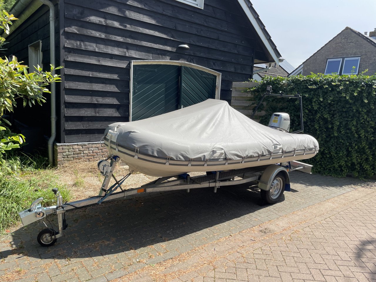 4mtr RIB allu.V-bodem +25pk Honda BB