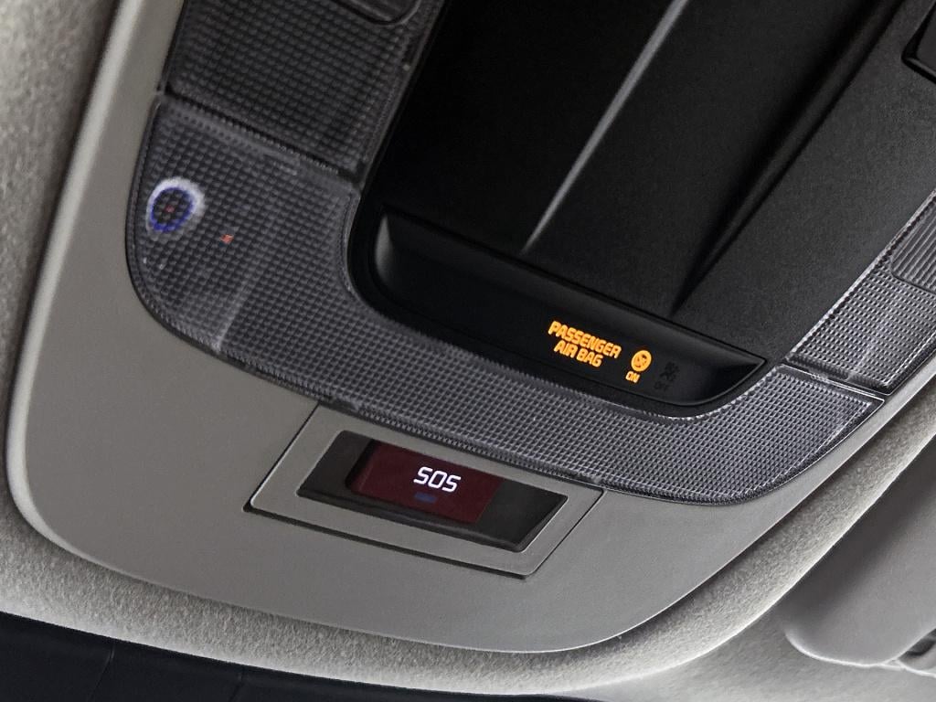 Kia Niro 1.6 gdi hev launch edition | navigatie | 18 inch lichtmetalen velg