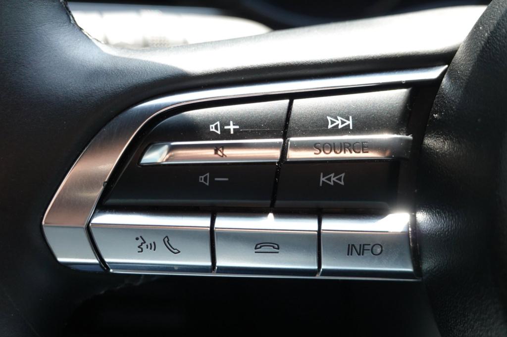 Mazda 3 2.0 e-skyactiv-g m hybrid 150 sportive