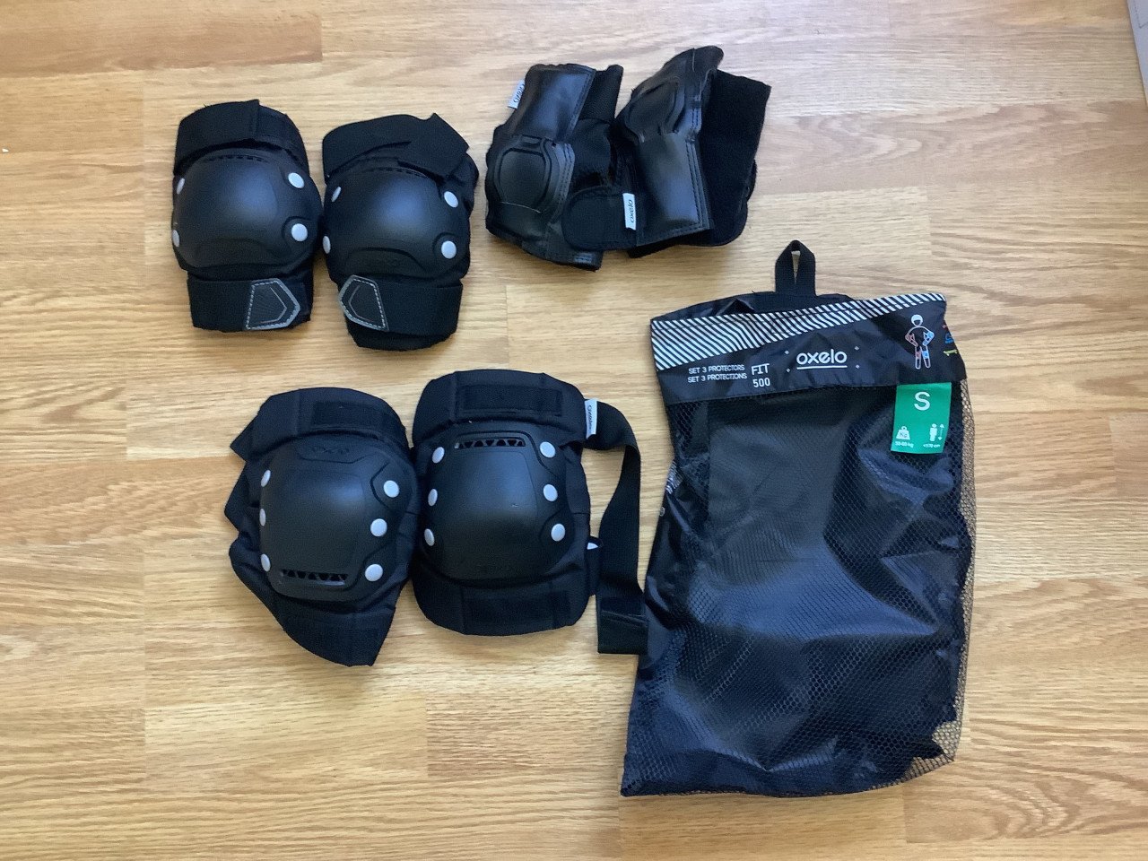 Nieuwe Rollerskates chaya met 3 delige set beschermers