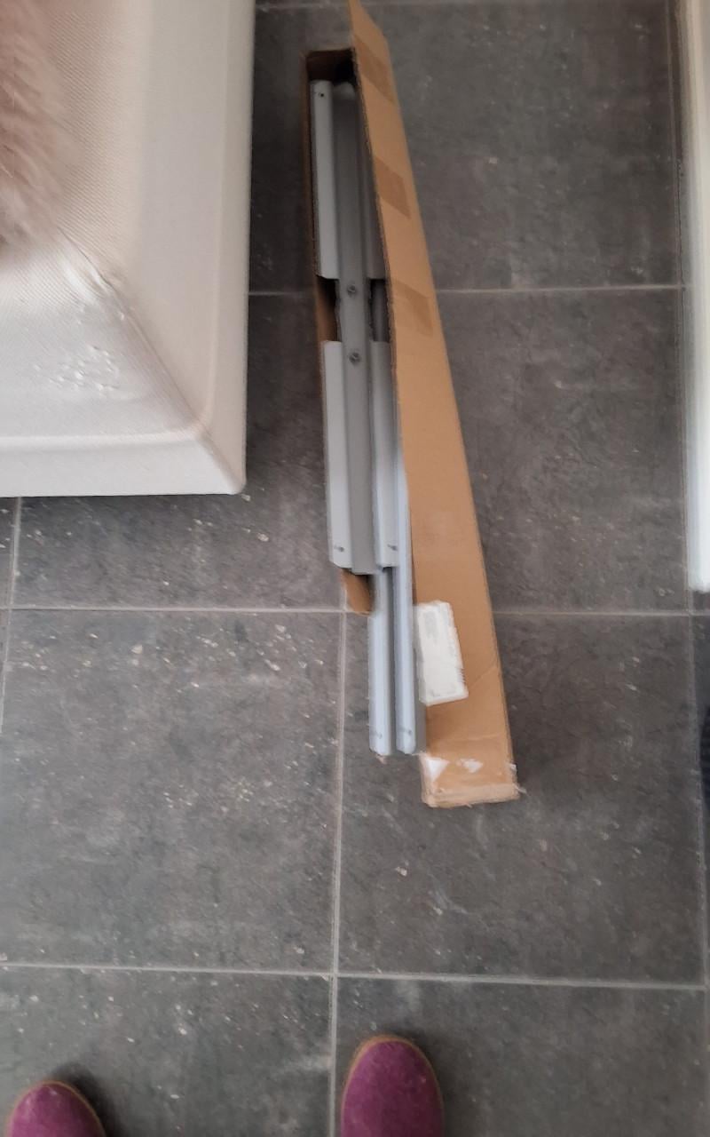 Gratis parasol van ikea nooit gebruikt vullen de standaard met zand