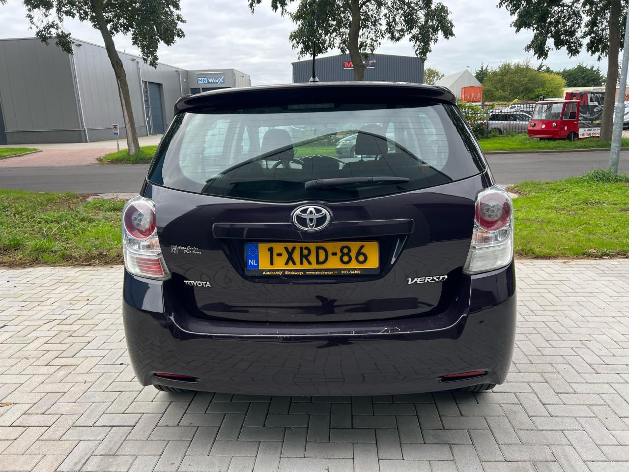 Toyota Verso 1.6 VVT-i Comfort 7 zitter