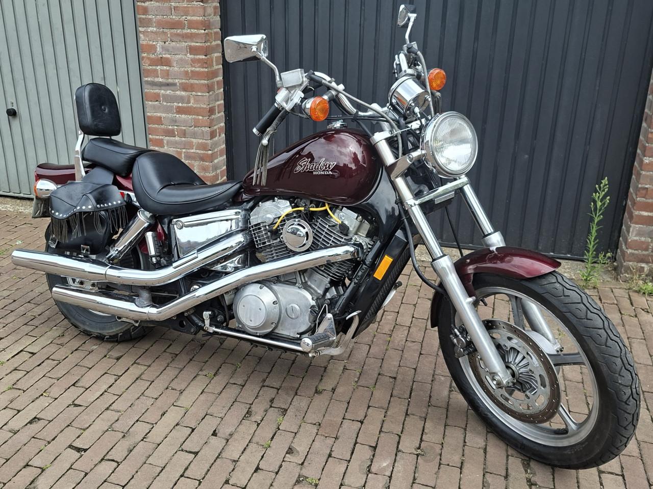 Honda Shadow VT 1100 old timer bj 87 22.000km
