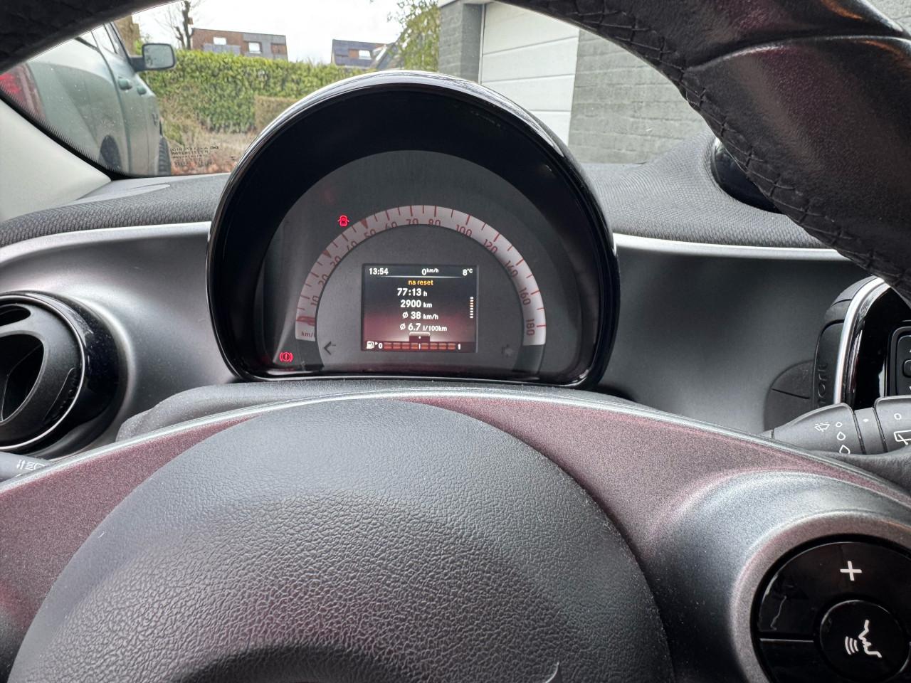 Smart Forfour 1.0. bwj2015 weinig kilometers