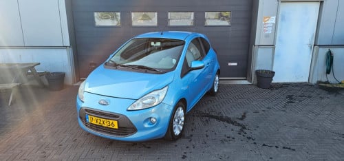 TE KOOP FORD KA 1.2 TITANIUM IN TOPSTAAT MET AIRCO