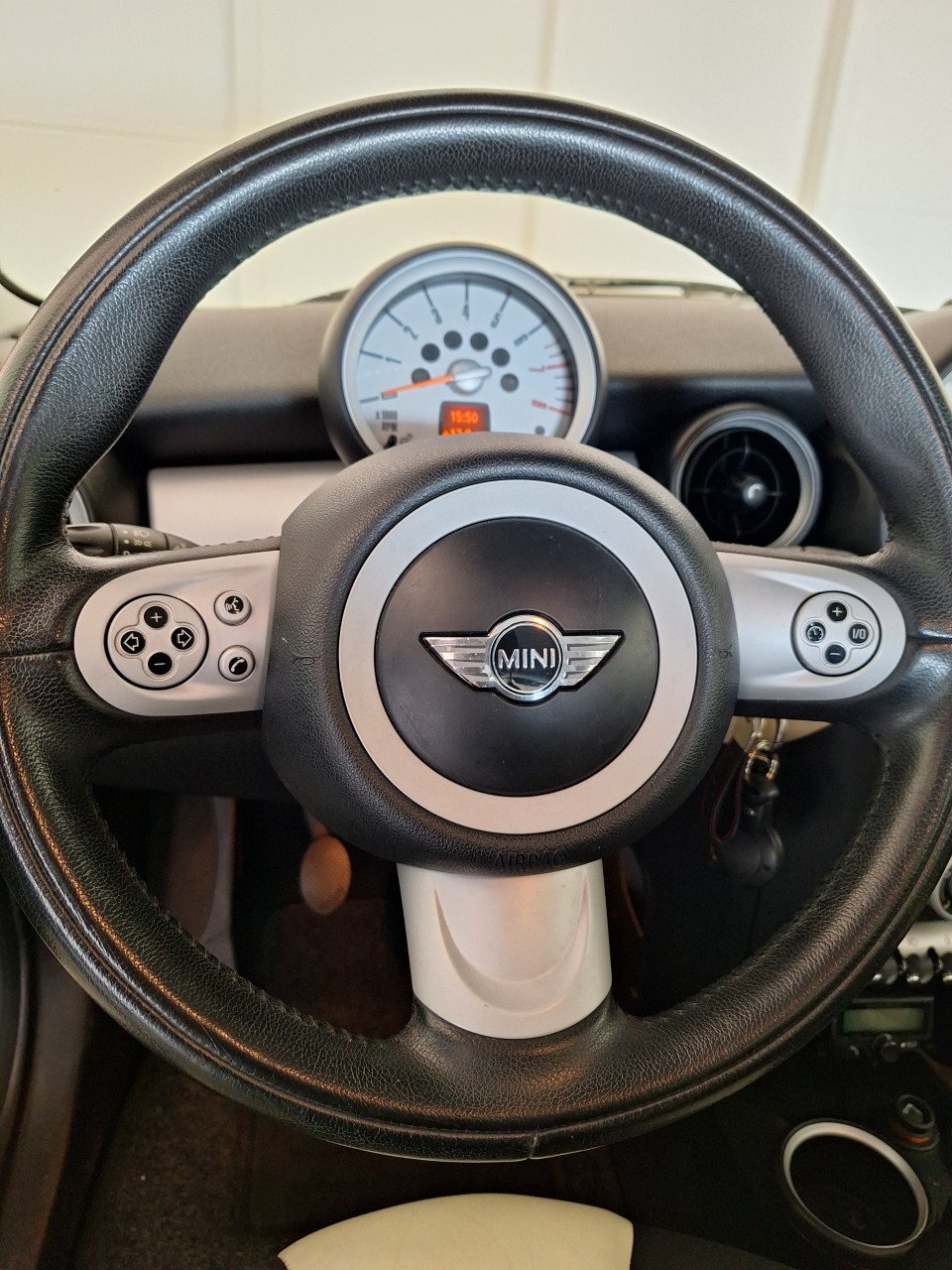 Te koop nette Mini Mini 1.4 One Pepper!!!
