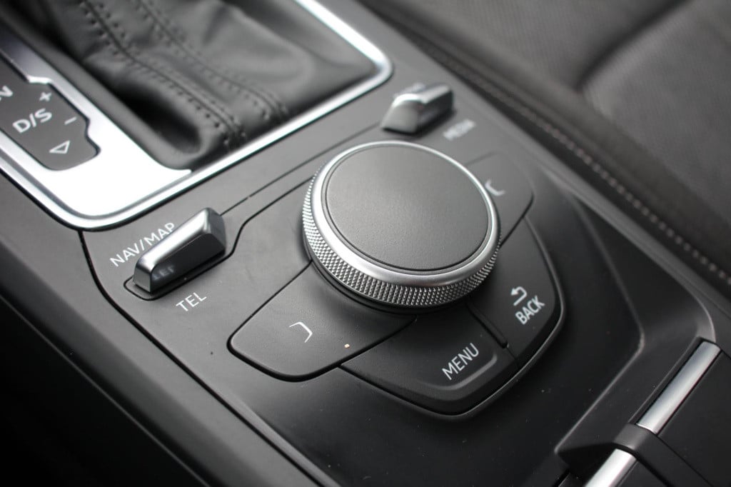 Audi Q2 1.4 tfsi act sport 150pk s-tronic - led - navi - adap cruise - matr