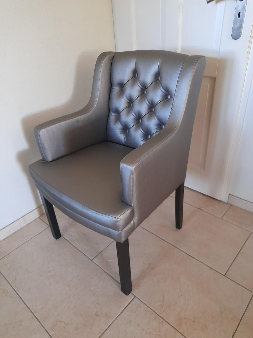 3 x OLAV HOME Fauteuil (z.g.a.n.)