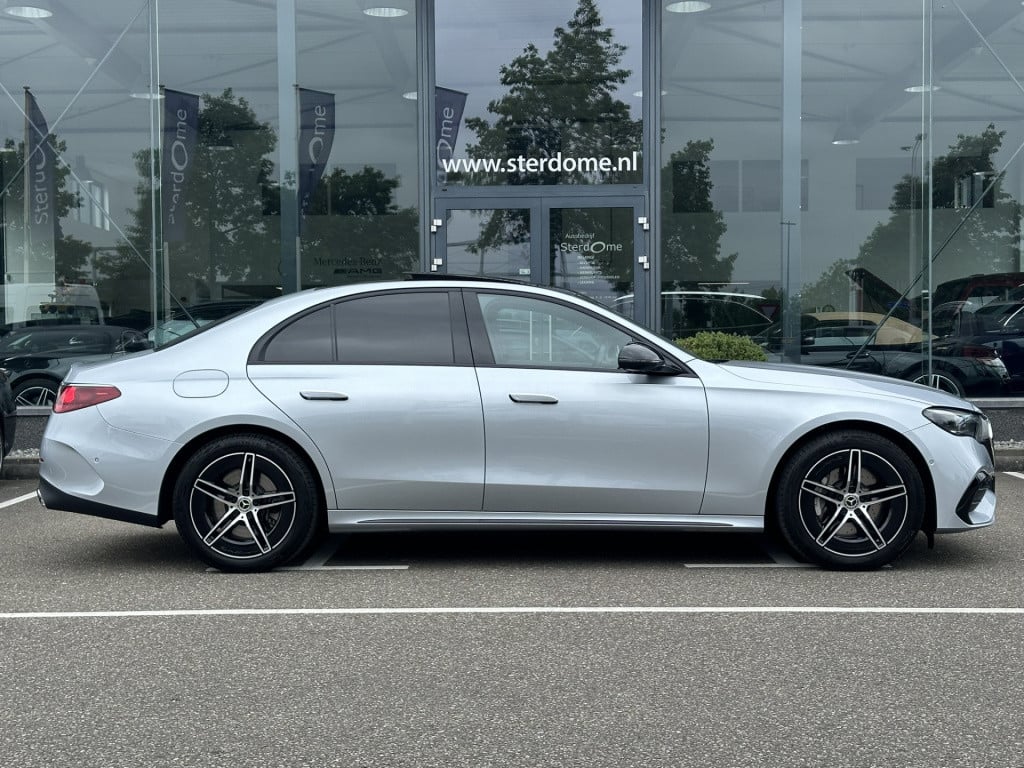 Mercedes-Benz E-Klasse 300 e amg line l nieuw model i panoramadak l distron