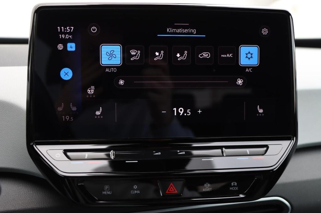 Volkswagen Id.3 pro 58 kwh | soh 94,9% |