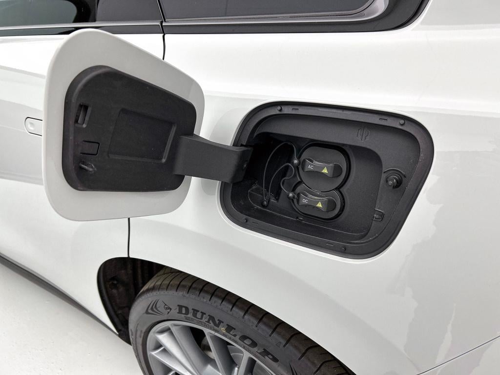 Leapmotor C10 design promax awd 81.9 kwh | wordt verwacht! | 598 pk | awd |