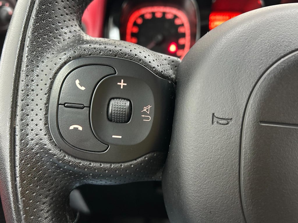 Fiat Panda occasion 0.9 twinair lounge | tweedehands fiat panda | grijs | a