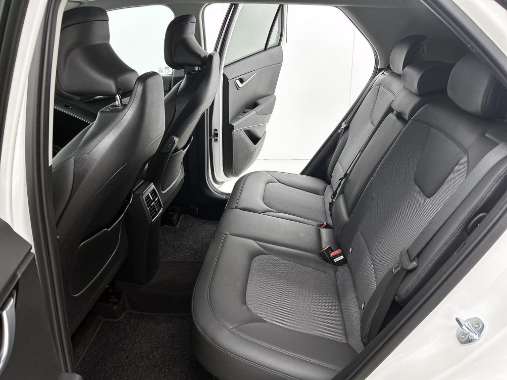 Kia Niro 1.6 gdi hev launch edition | navigatie | 18 inch lichtmetalen velg