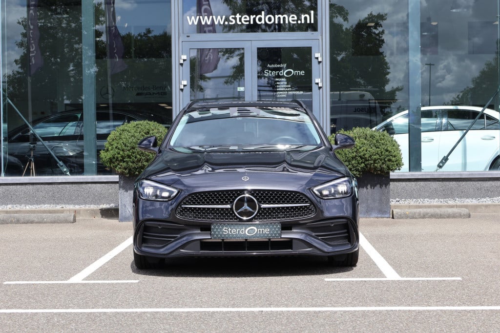 Mercedes-Benz C-Klasse estate 300 e amg line l distronic l mbux l stoelverw