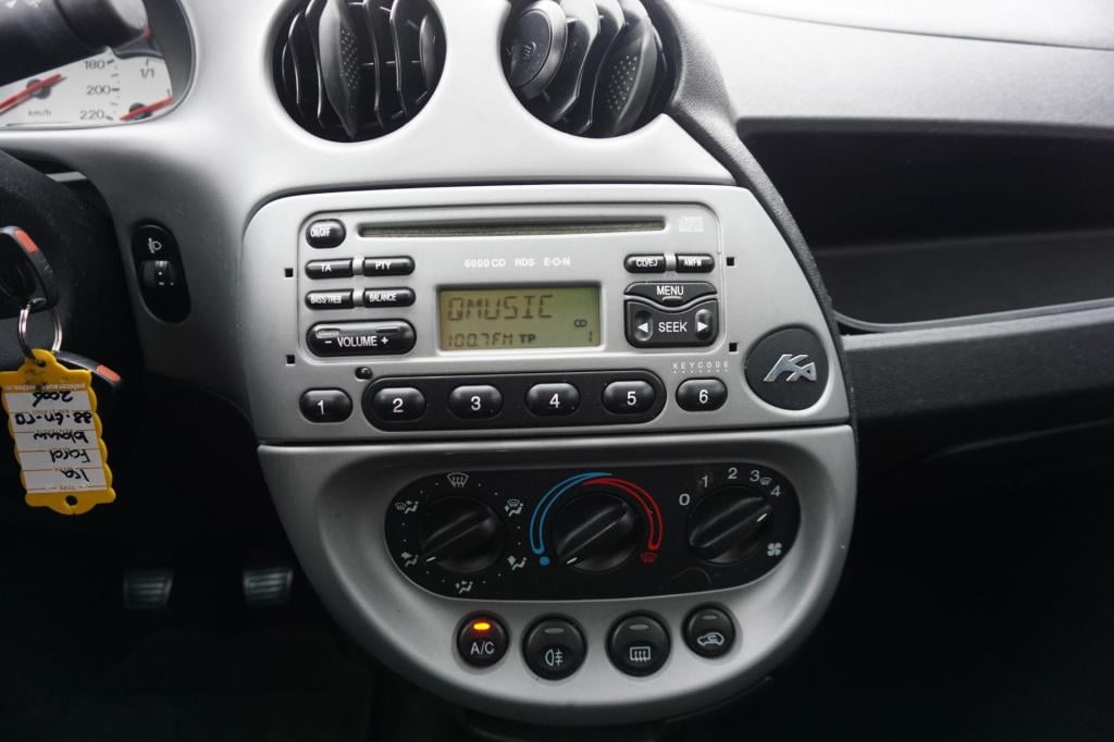 Ford KA 1.3 futura airco / elektr. ramen / nap / nieuwe apk!