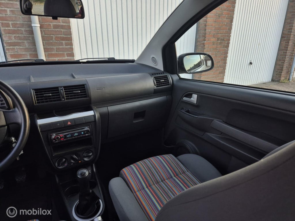 Volkswagen Fox 1.4 origineel nl / airco / nieuwe apk