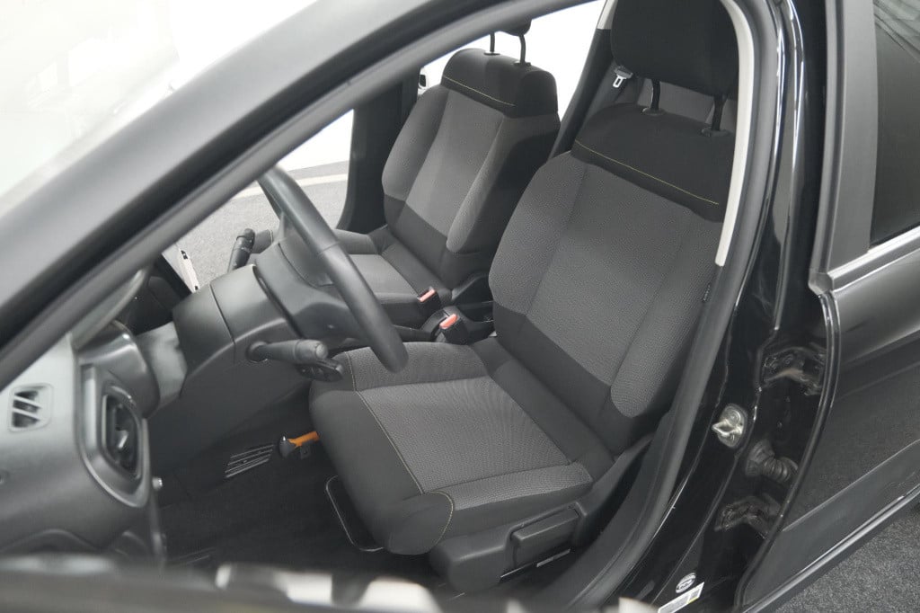 Citroen C3 puretech 82 feel edition | parkeersensoren | navigatie | apple c