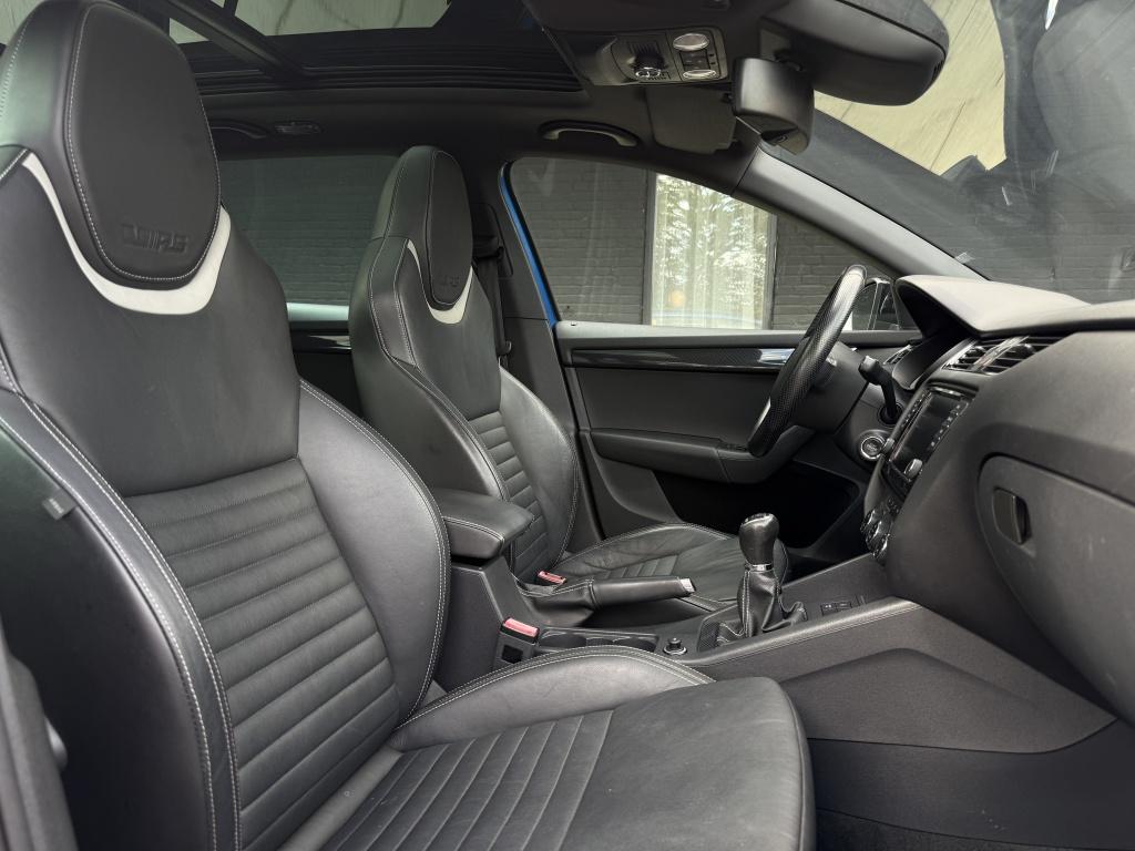 Skoda Octavia combi 2.0 tsi rs - dealer onderhouden - full optie -
