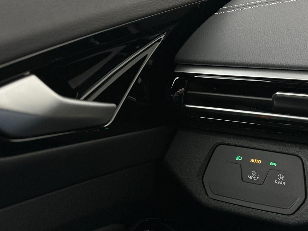 Volkswagen Id.4 limited edition 58 kwh accu 140 kw / 190 pk suv el