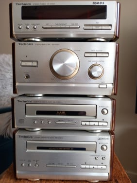 Stereo set