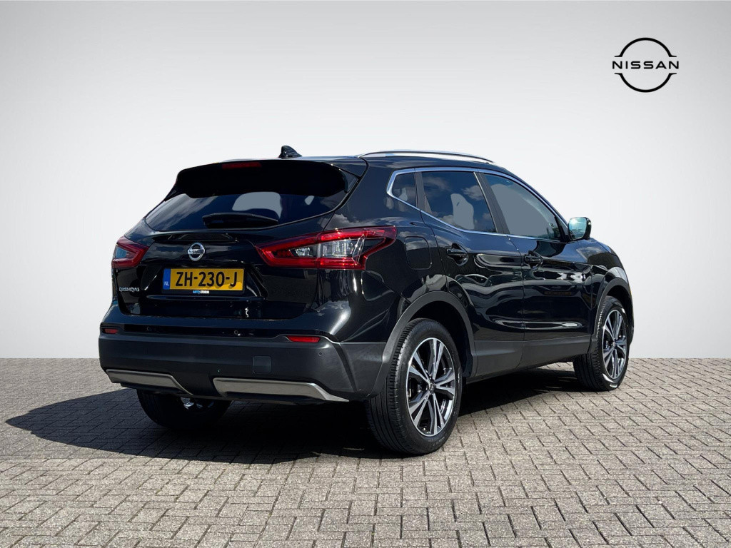 Nissan Qashqai 1.2 n-connecta design pack | panoramadak | navigatie | 360° 