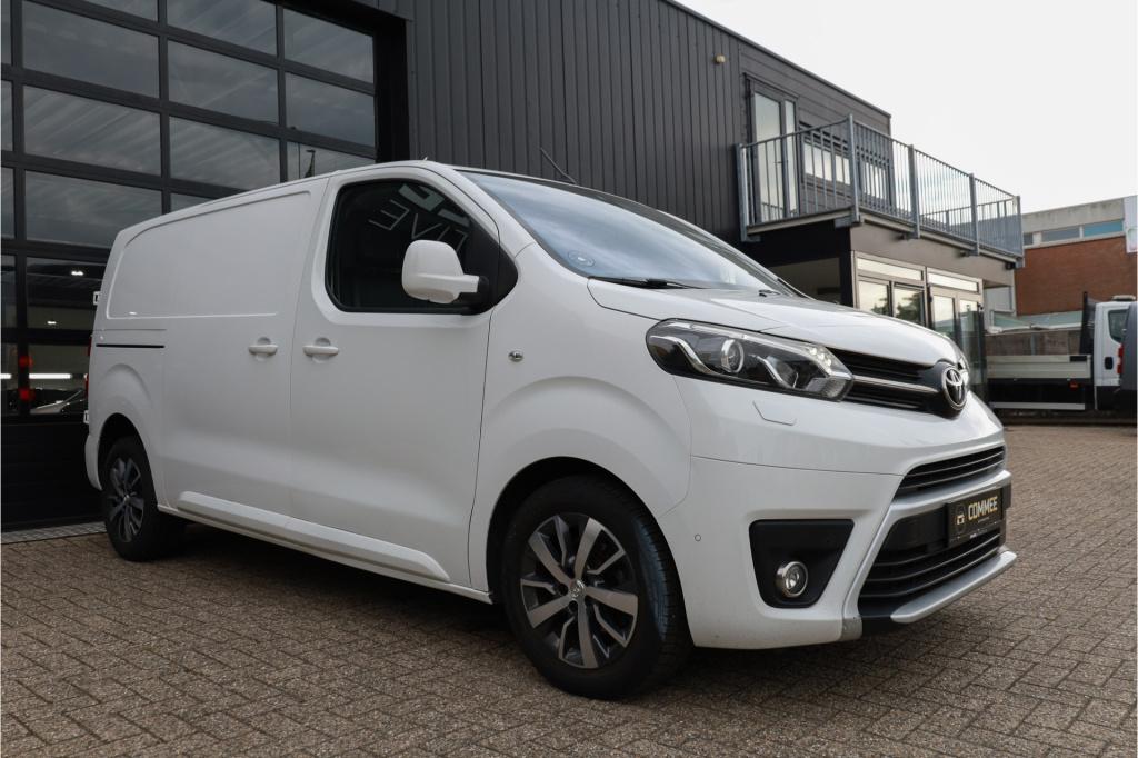 Toyota Proace 2.0d 177pk medium aut. comfort master lm i xenon i 2xschuifde