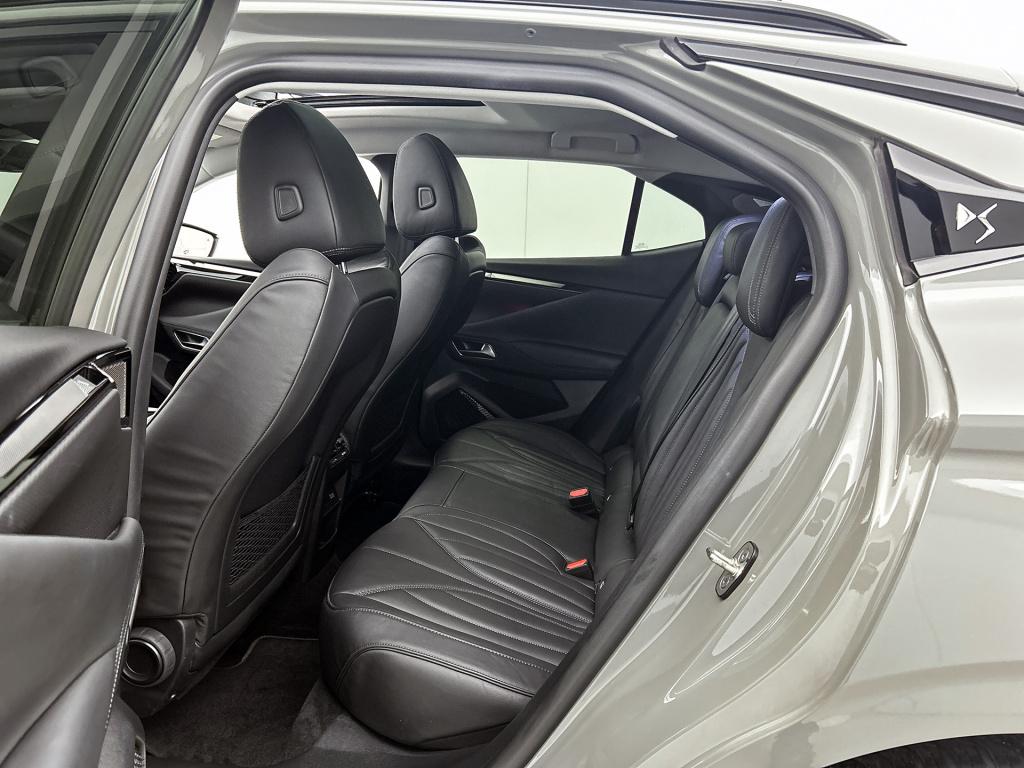 Ds Ds 4 130 pk automaat rivoli | panoramadak | elektrische stoelen | adapti