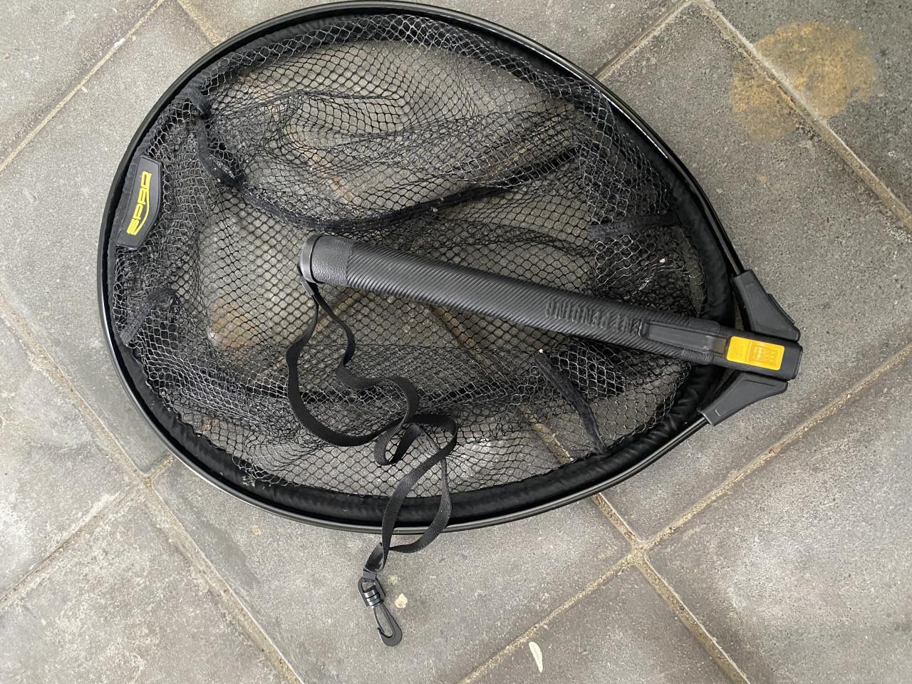 Fishing rod, chair, net, food, bag. All inclusife!