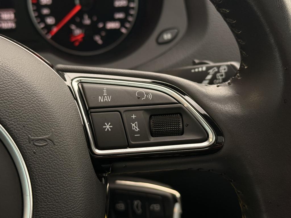 Audi Q3 2.0 tfsi quattro | pano | navi | led | stoelverwarming | bluetooth 