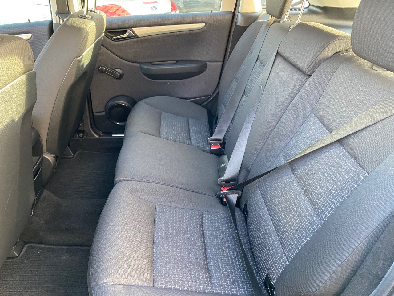 Fraaie Mercedes B Klasse uit 2011 met slechts 118.000 km NAP