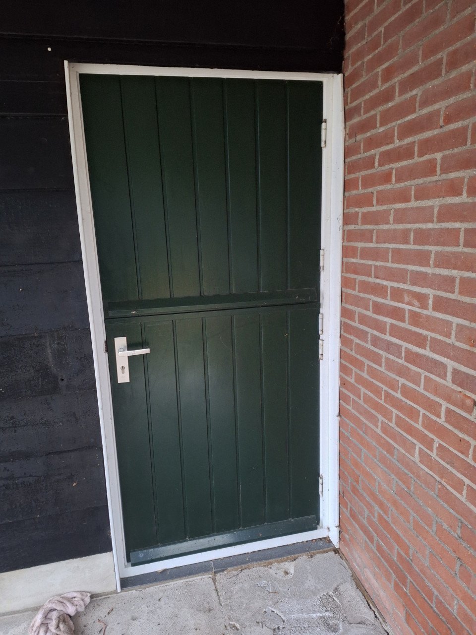 Hardhouten buitendeur
