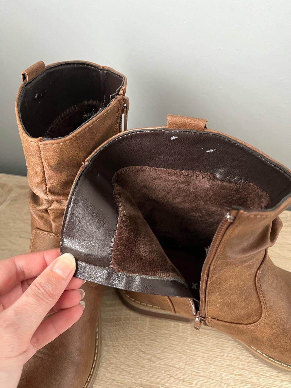 Nieuwe enkellaarsjes maat 39