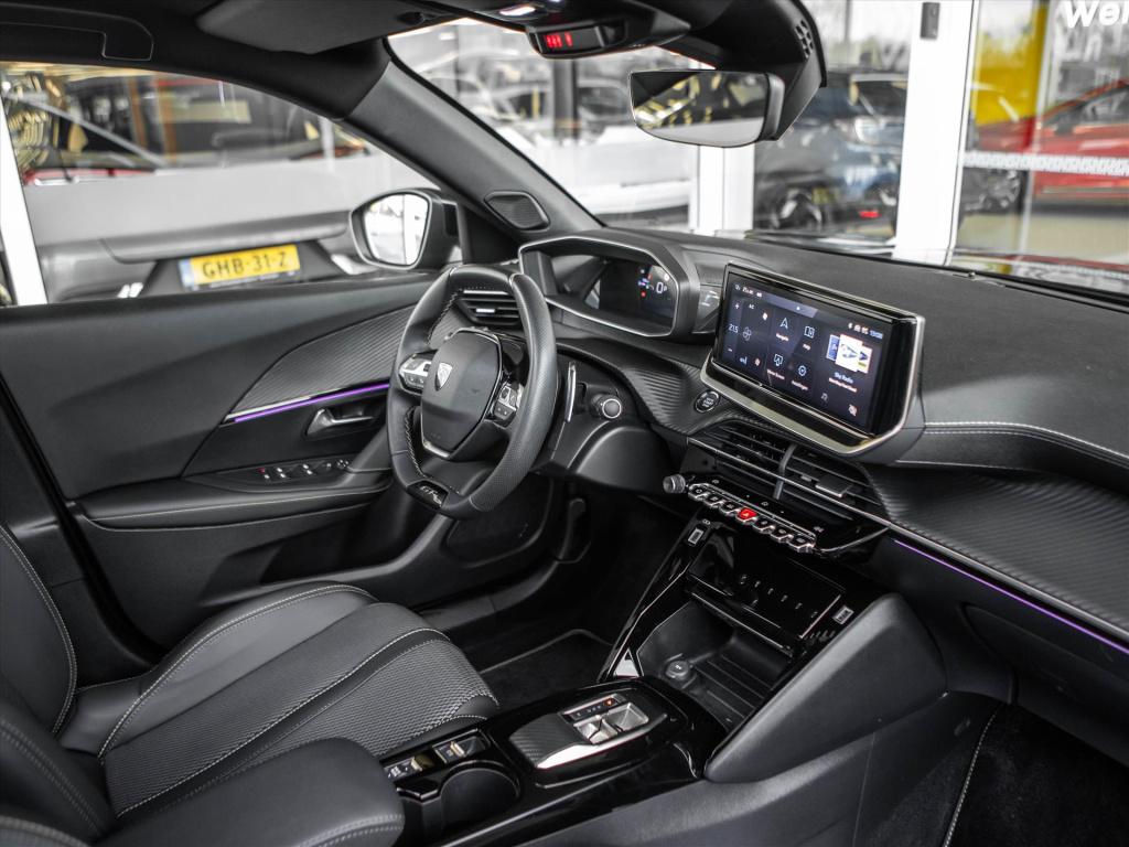 Peugeot 2008 1.2 hybrid 136pk e-dcs6 gt | panoramadak | camera | navigatie 