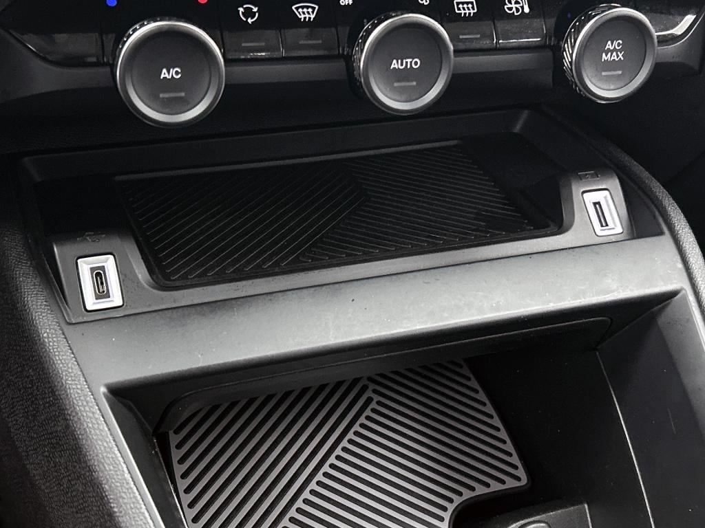 Citroen C4 130 pk feel edition | rijklaar | camera | comfort seats | naviga