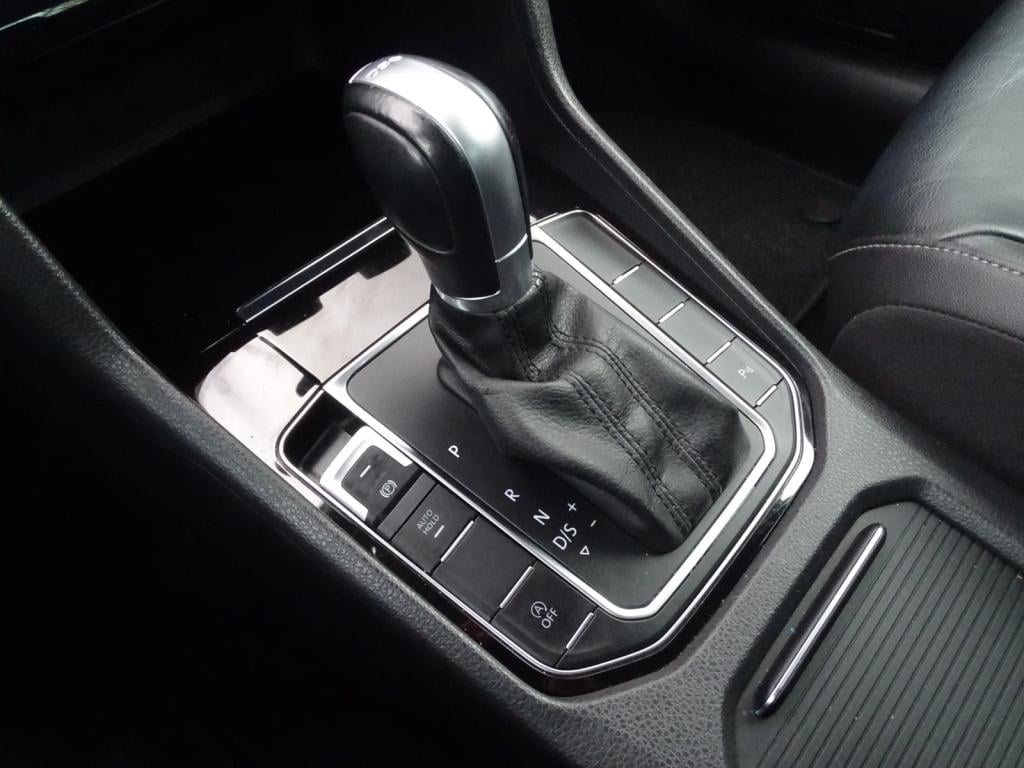 Volkswagen Golf Sportsvan 1.4 tsi connected series automaat